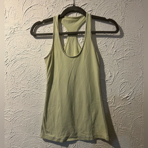 LuLuLemon Dew Green Racerback tank top - Picture 1 of 3